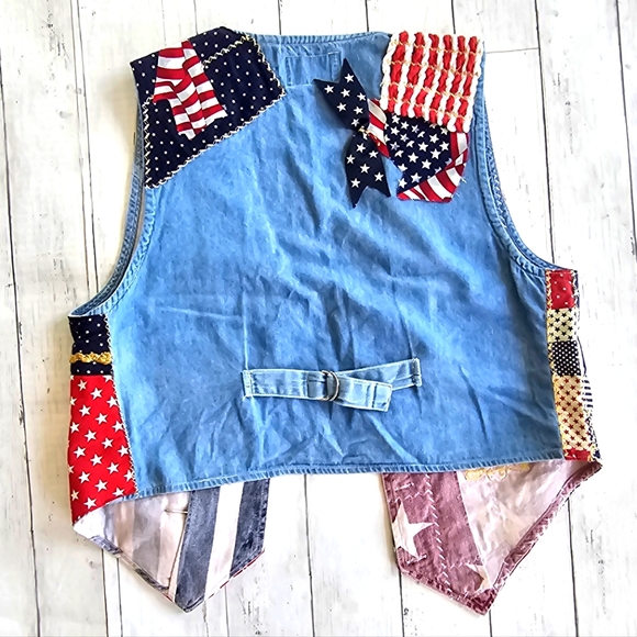 Vintage RARE Handmade Quilted Denim Patriotic USA American Flag Vest Festive - Picture 5 of 9